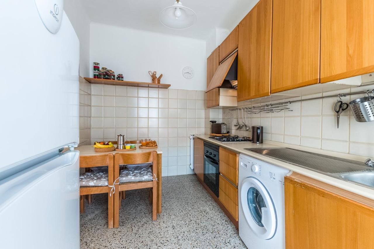 Sunshine House Lerici Apartment ภายนอก รูปภาพ